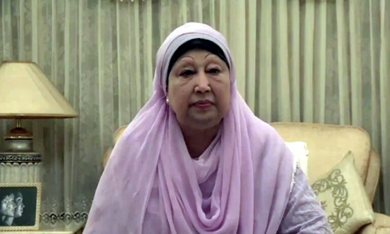 পিছিয়ে গেল খালেদা জিয়ার লন্ডন যাত্রা