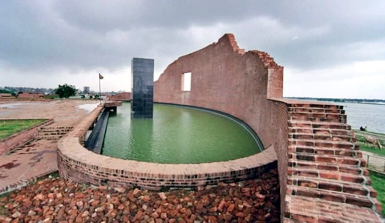 শহীদ বুদ্ধিজীবী দিবস আজ