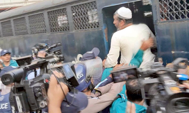 সচিবালয় থেকে ৪ জনকে নেওয়া হলো পুলিশি হেফাজতে