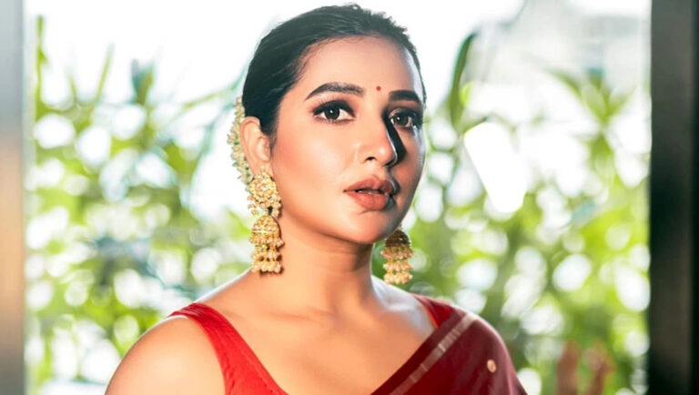 মানসিক বিষণ্ণতার ভয়াবহ আমি বুঝি : শুভশ্রী