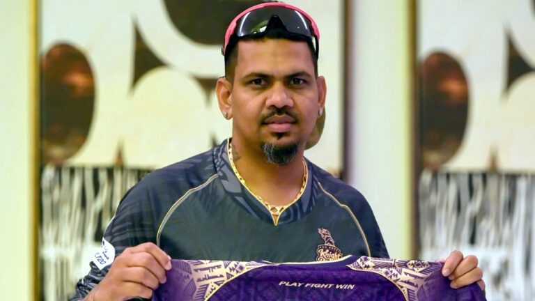 বিশ্ব রেকর্ড গড়লেন নারিন