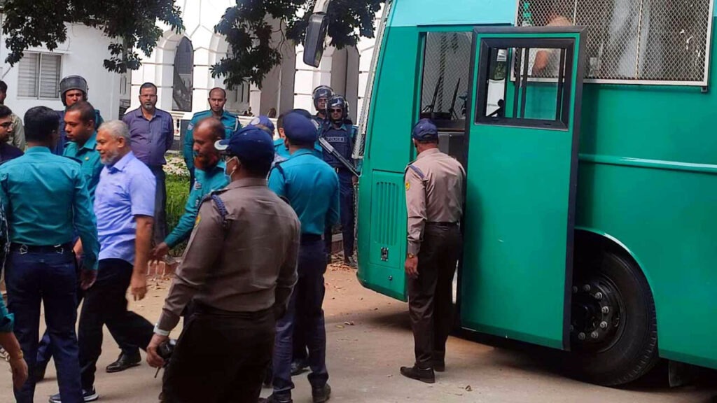 গুমের মামলায় ১০ সেনা কর্মকর্তাকে আনা হয়েছে ট্রাইব্যুনালে