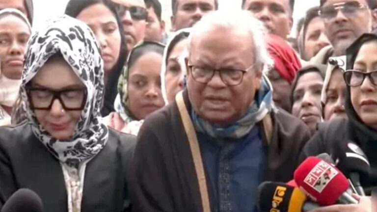 বেগম খালেদা জিয়া সাড়ে ৪ দশকের এক অনবদ্য রাজনৈতিক প্রতিষ্ঠান : রিজভী