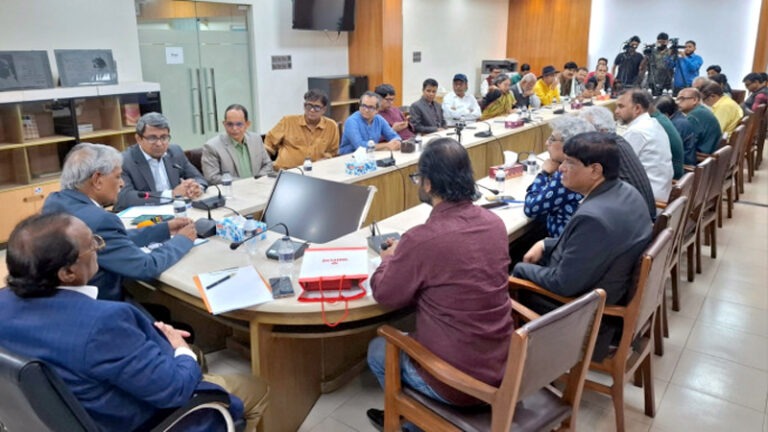 বইমেলা শুরু ২৫ ফেব্রুয়ারি, লাগবে না স্টল ভাড়া