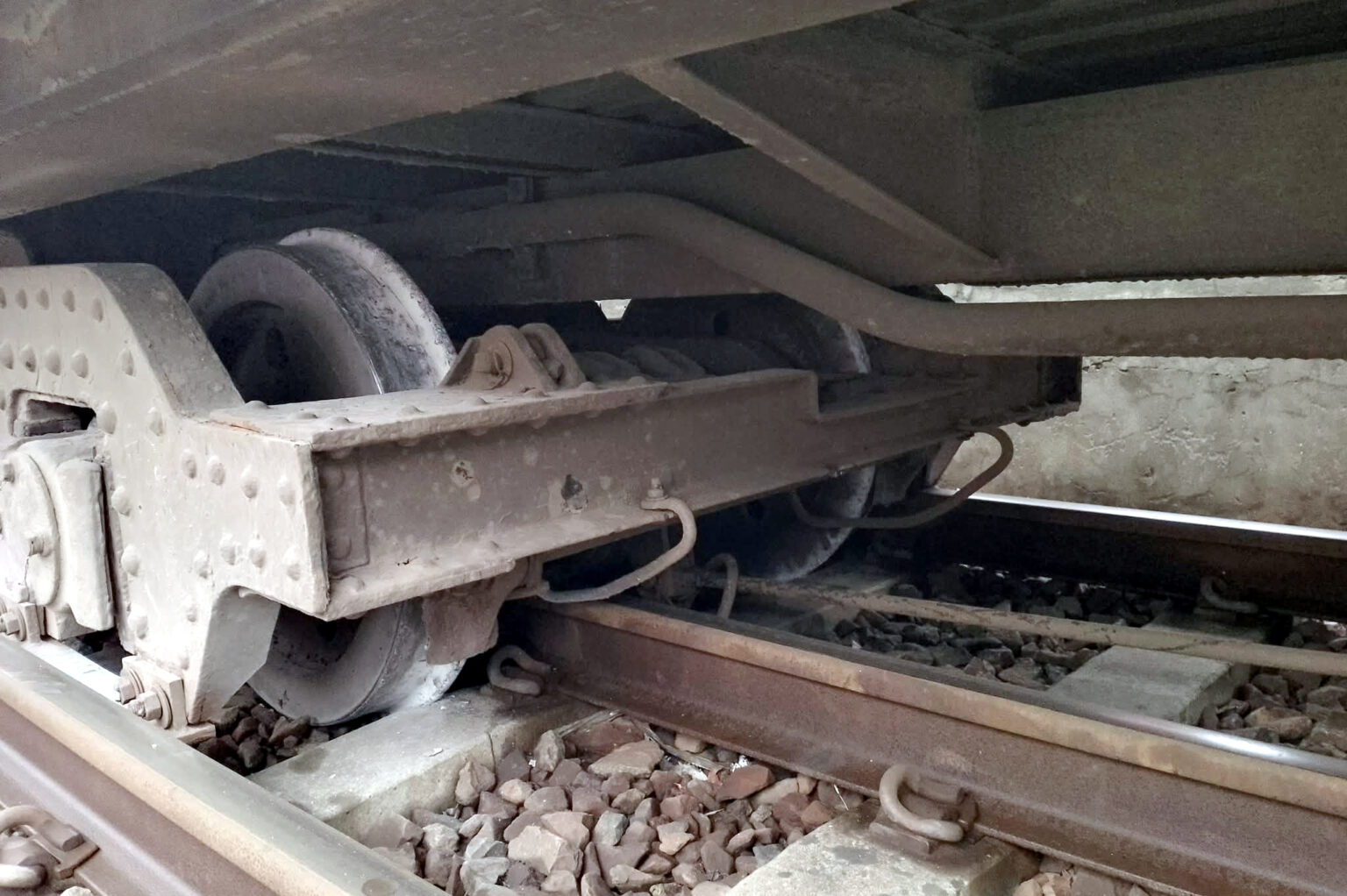 বোচাগঞ্জে দোলনচাঁপা এক্সপ্রেস লাইনচ্যুত