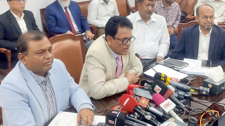 লটারি বাতিল, স্কুলে ভর্তি করা হবে পরীক্ষার ভিত্তিতে