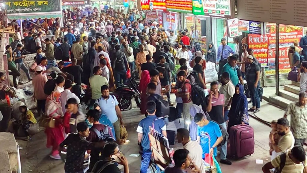 ঈদ উপলক্ষে টানা ৭ দিনের ছুটি শুরু