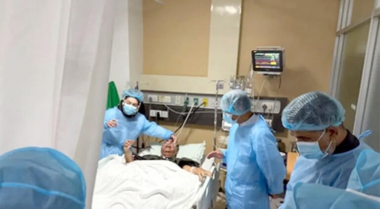 মির্জা আব্বাসের মস্তিষ্কে অস্ত্রোপচার সম্পন্ন