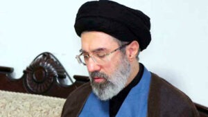 ইরানের সর্বোচ্চ নেতা হলেন খামেনির ছেলে