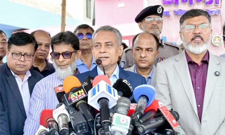 ঈদযাত্রায় ভাড়া বেশির নজির পাওয়া যায়নি, কোথাও কোথাও কম নেওয়া হচ্ছে: সড়কমন্ত্রী