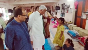 ঈদের দিনে রাজধানীতে সরকারি শিশু পরিবারগুলো পরিদর্শন করলেন সমাজকল্যাণ মন্ত্রী