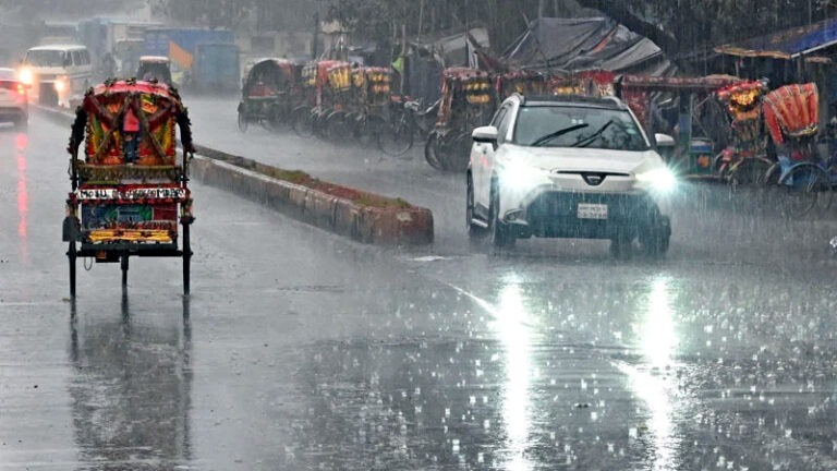 ঢাকাসহ ৪ বিভাগে বজ্রসহ বৃষ্টির আভাস