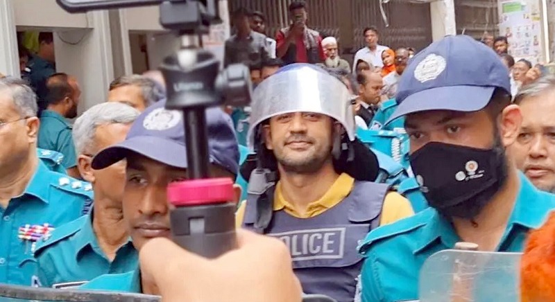 কারাগার থেকে বার কাউন্সিল নির্বাচনে অংশ নিতে চান ব্যারিস্টার সুমন