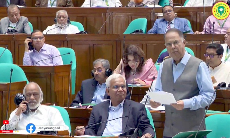 জ্বালানি সরবরাহ স্বাভাবিক রাখতে কাজ করছে সরকার: বিদ্যুৎ ও জ্বালানি মন্ত্রী