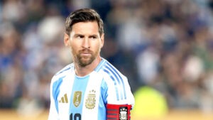 মেসির বিরুদ্ধে প্রতারণার মামলা