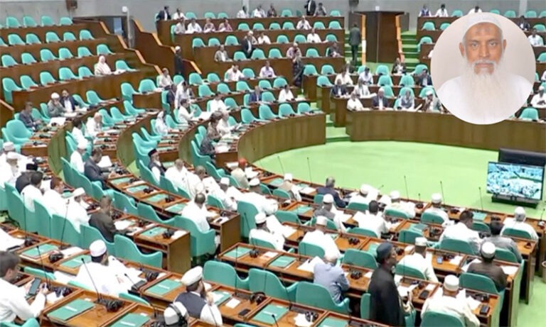 হজ প্যাকেজের ব্যয় কমানোর উদ্যোগ নেওয়া হবে : ধর্মমন্ত্রী