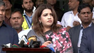 দেশে ফেরা বেকার প্রবাসীদের কর্মসংস্থানের চেষ্টা করছি