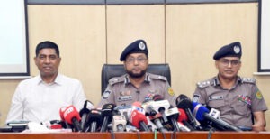“অপরাধ ও চাঁদাবাজদের বিরুদ্ধে ডিএমপির জিরো টলারেন্স নীতি থাকবে”
