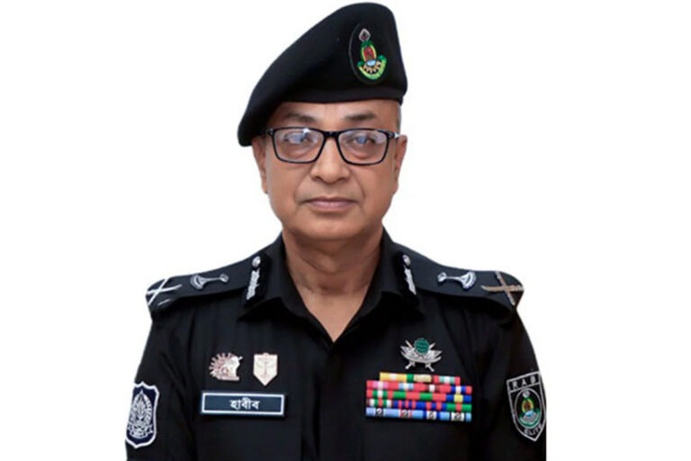 ঈদ ঘিরে নিরাপত্তা ব্যবস্থায় কোনো শঙ্কা নেই : র্যাব ডিজি