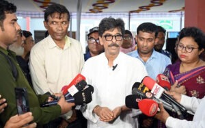 কৃষকের টেকসই উন্নয়নে সর্বোচ্চ চেষ্টা করছে সরকার : মৎস্য ও প্রাণিসম্পদ মন্ত্রী
