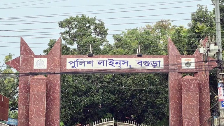 বগুড়া পুলিশ লাইন্স থেকে এএসআইয়ের ঝুলন্ত মরদেহ উদ্ধার