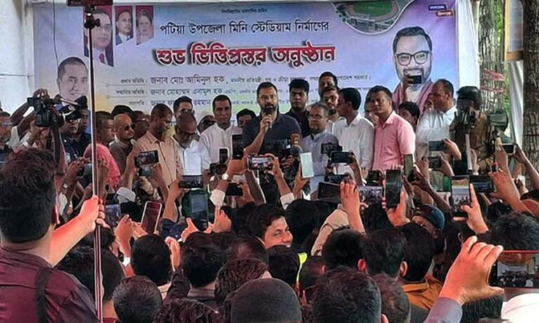 তৃণমূলে খেলাধুলা ছড়িয়ে দিতে সরকার নানা উদ্যোগ নিয়েছে: ক্রীড়া প্রতিমন্ত্রী