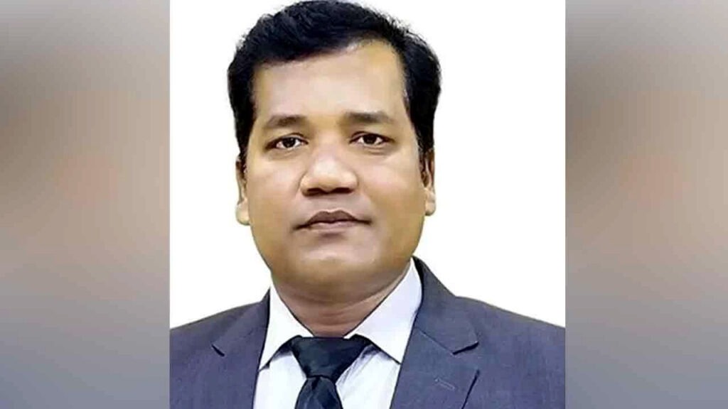 প্রধানমন্ত্রীর নির্দেশে বরখাস্ত হওয়া সেই ছাদেকুরের পদোন্নতি