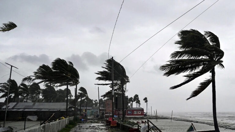 সন্ধ্যার মধ্যে ৯ জেলায় ঝড়ের শঙ্কা