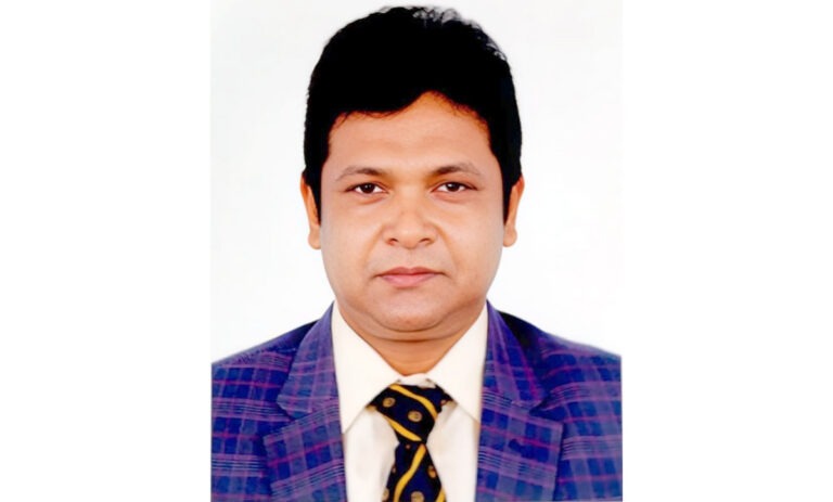 যুগ্ম সচিব পদে পদোন্নতি পেলেন গাজীপুরের ডিসি নুরুল করিম ভূঁইয়া