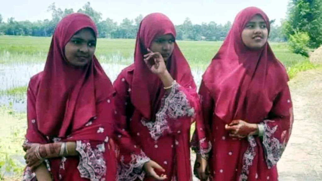 একইসঙ্গে ট্যালেন্টপুলে বৃত্তি পেল ৩ যমজ বোন
