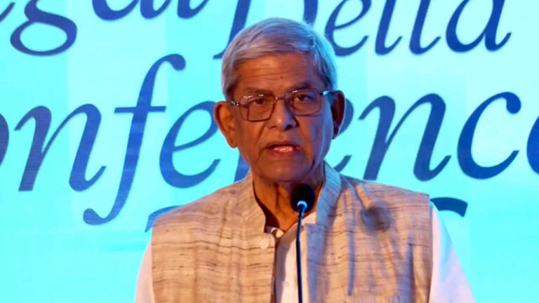 নির্বাচনি প্রতিশ্রুতি পালনে বদ্ধপরিকর সরকার : মির্জা ফখরুল