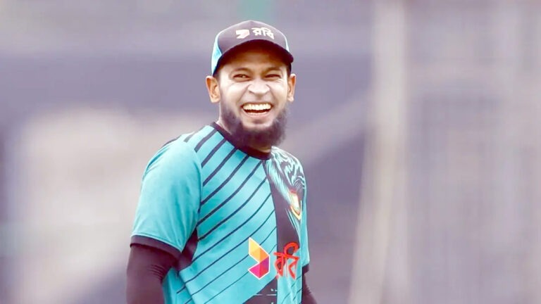 মুশফিককেও কোচিংয়ে আনতে চায় বিসিবি