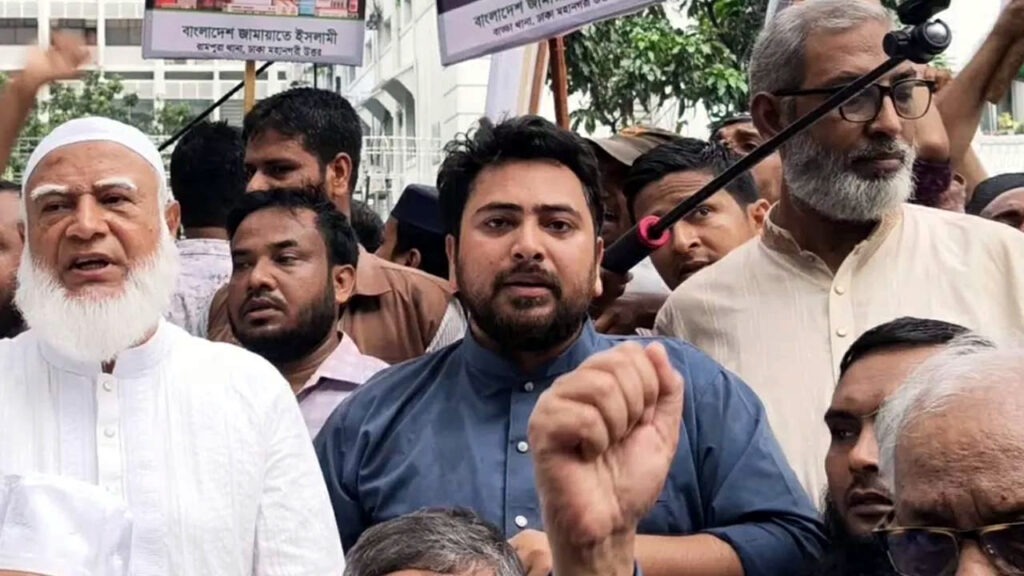 গ্যাসের দাম এক টাকাও বাড়ালে সরকার টিকতে পারবে না : নাহিদ ইসলাম